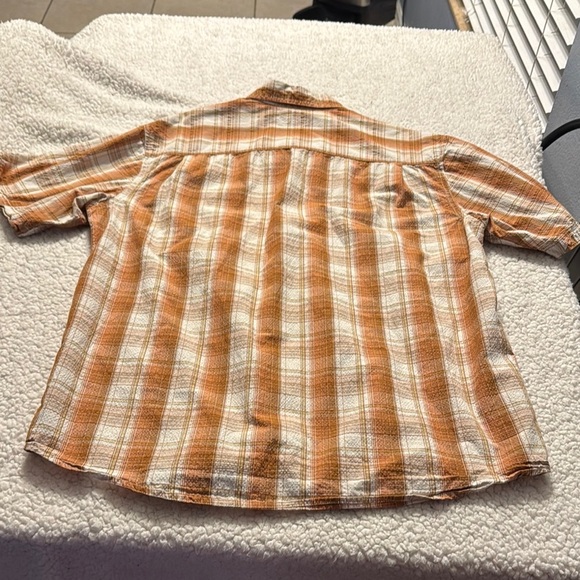 Wolverine Orange and White Casual Button Down Shirt - Picture 4 of 4